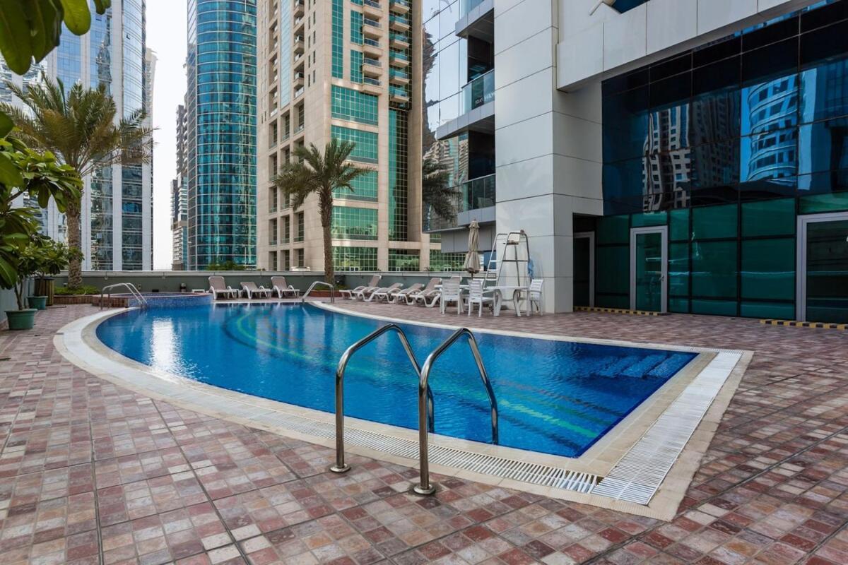La Buena Vida Homes - Luxe 1bd, Boutique Full Lakeview 1m To Metro, & Almas Tower Apartamento Dubai
